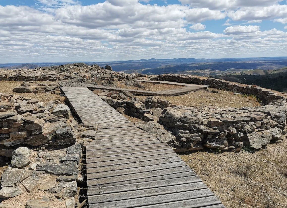 Old Castle of Freixo de Numão, Portugal